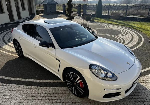 Porsche Panamera cena 179700 przebieg: 168782, rok produkcji 2016 z Warszawa małe 781